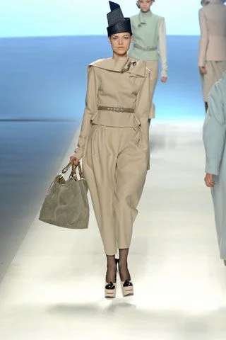 Look 9